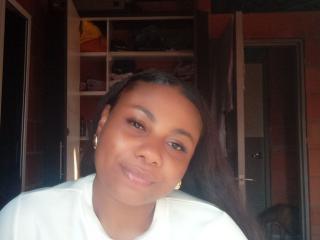 LeylaAniston - сексуальная веб-камера в реальном времени - 24040789