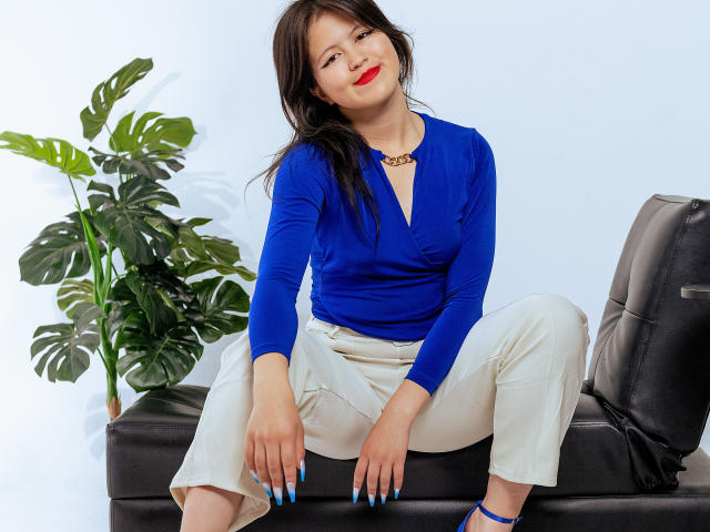 LilithConnor - 라이브 포르노 &amp; 섹스 캠 - 24041905