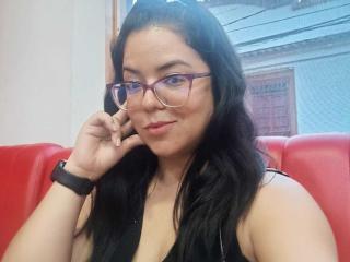 KiaraXoo - сексуальная веб-камера в реальном времени - 24042393