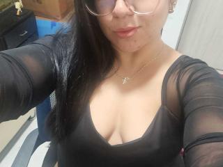 KiaraXoo - сексуальная веб-камера в реальном времени - 24042413