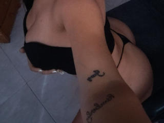 AndreaPretty - Live sexe cam - 24044285