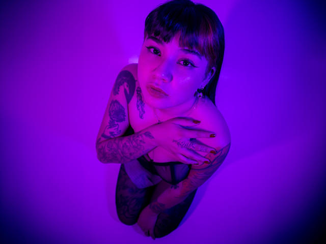 JeyyLee - Élő pornó és szexkamera - 24045357