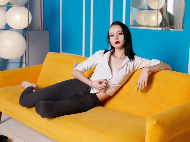 EliseGordon - Live porn &amp; sex cam - 24046133