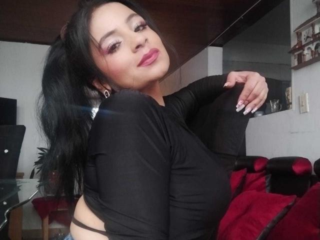 AntonellaFernandez - Sexe cam en vivo - 24046197