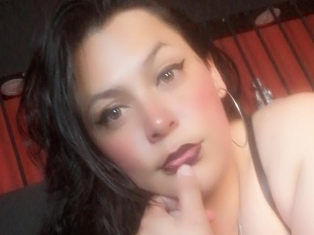 BiiancaCos - Porno na żywo i seks kamera - 24049333