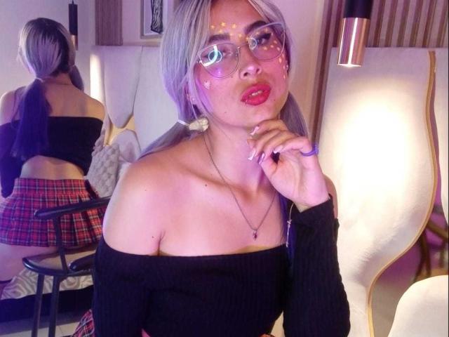 LunaMjs - Live porn &amp; sex cam - 24054829
