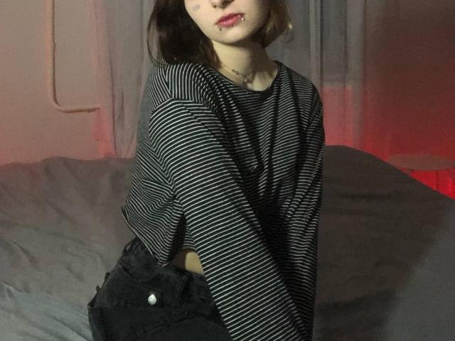 ElleBloom - Sexe cam en vivo - 24056909