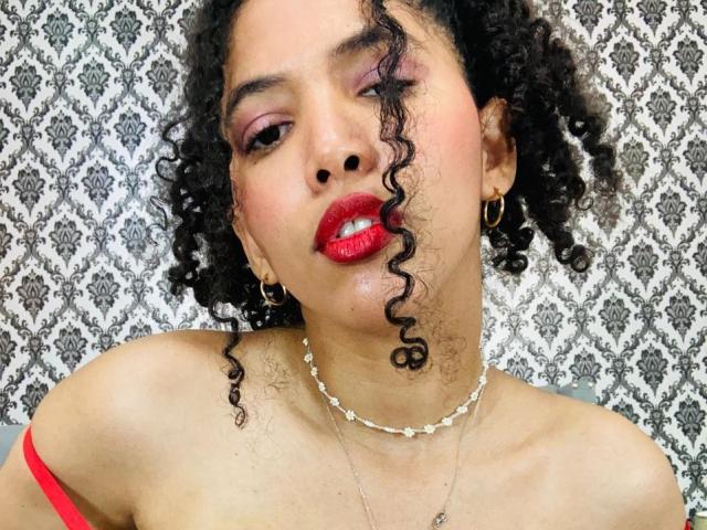 ZoeJonees - Live porn &amp; sex cam - 24057013