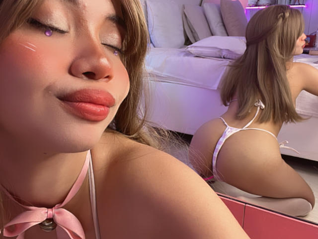 LiliMays - Live Sex Cam - 24057313