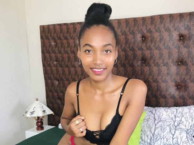 ElisabetheMagik - Live porn &amp; sex cam - 24057933