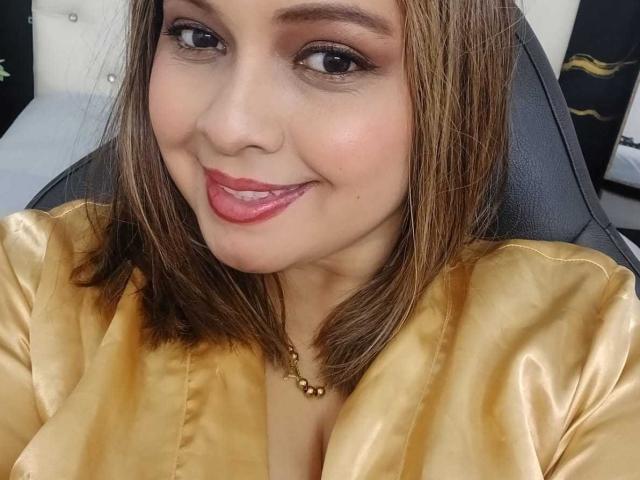 IdyllaJhones - Live porn &amp; sex cam - 24057957