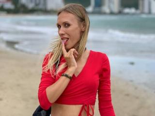 EmieFlower - Live porn &amp; sex cam - 24068041