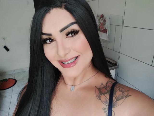 JulianaFenix - Live Sex Cam - 24072157