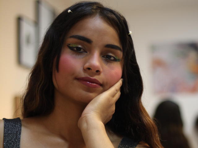 LucyPetersen - сексуальная веб-камера в реальном времени - 24072285