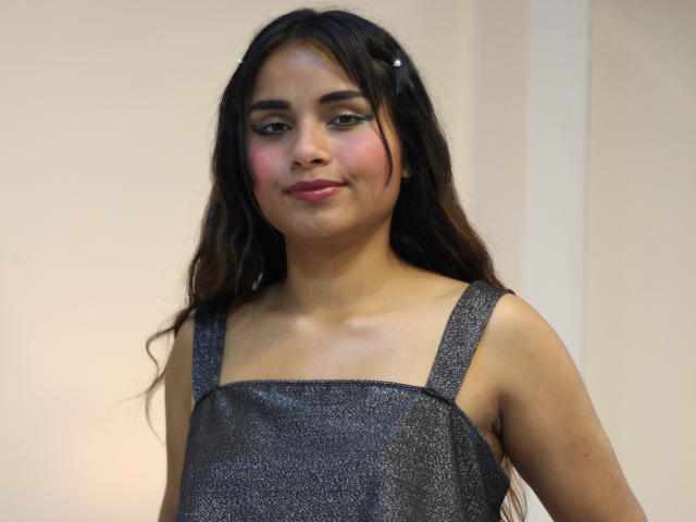 LucyPetersen - Live porn &amp; sex cam - 24072309