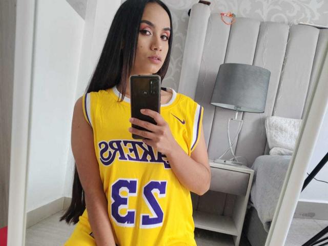 MacarenaColleman - Live sex cam - 24073301