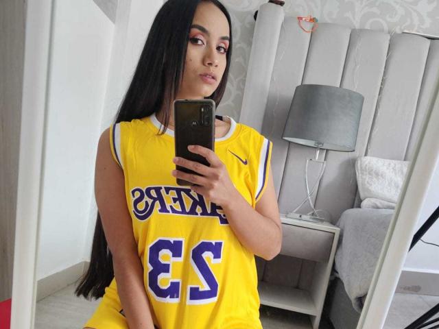 MacarenaColleman - Live porn &amp; sex cam - 24073337