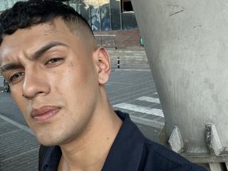 AndresSilvaa - Live porn &amp; sex cam - 24075745