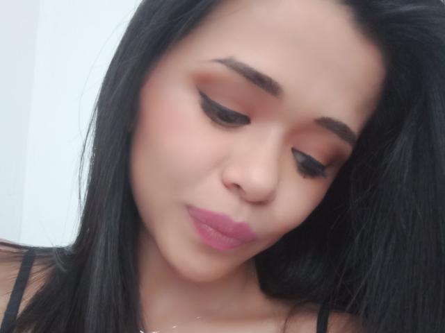 MistressVictoriaa - Live sex cam - 24080185