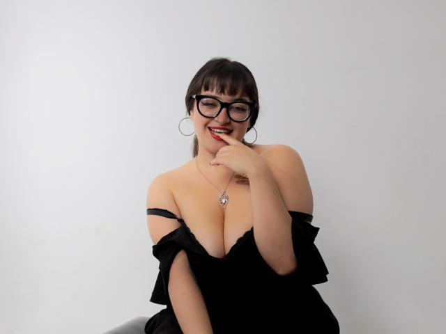 CherryMelon - Live porn &amp; sex cam - 24081165