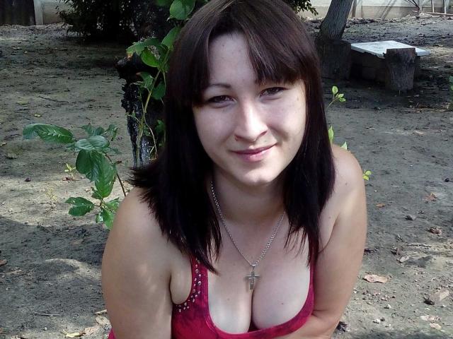 AngelaXCharm - Live porn &amp; sex cam - 24081725