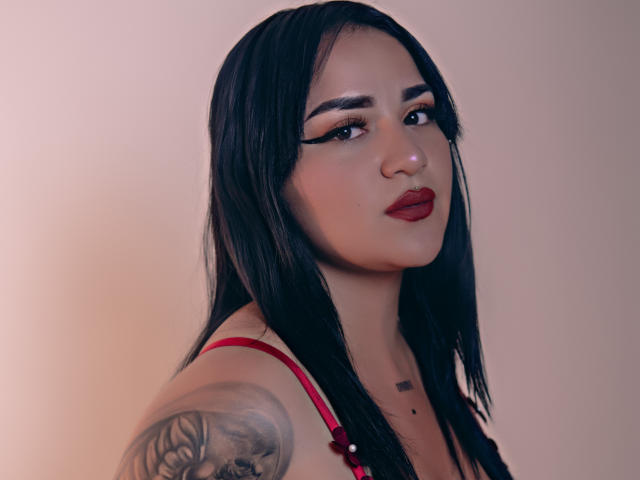 KarinaBlake - Camera khiêu dâm &amp; quyến rũ trực tiếp - 24083237