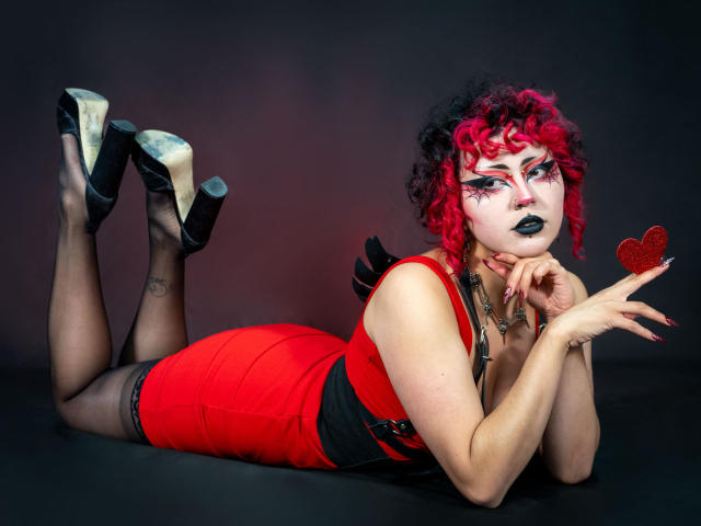 GothVioleth - Live porn &amp; sex cam - 24084693