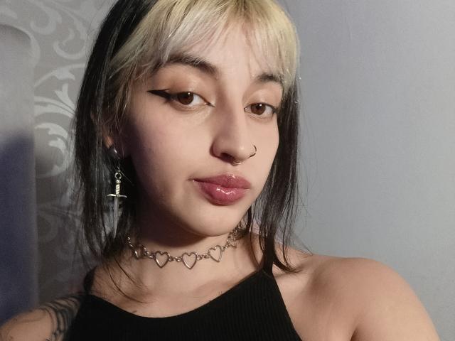 BellaBleu - Live porn &amp; sex cam - 24087253