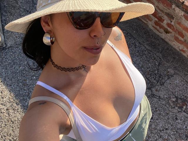 ElizabethMacy - Live porn &amp; sex cam - 24088997