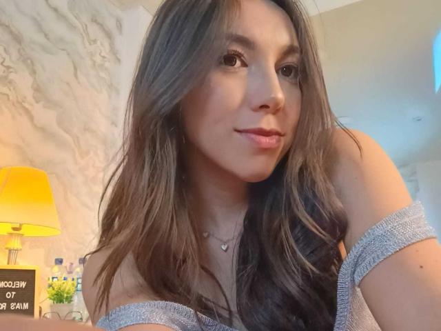 MiaReed - Live porn &amp; sex cam - 24090053