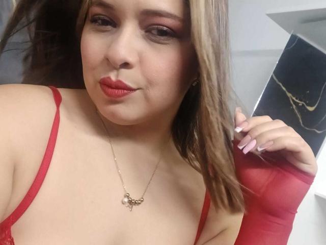 IdyllaJhones - Live porn &amp; sex cam - 24091577