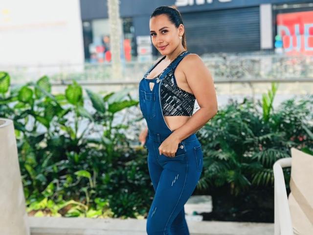 BombSophie - Live porn &amp; sex cam - 24097745