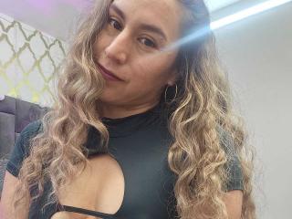 AliceDussan - Live porn &amp; sex cam - 24098533