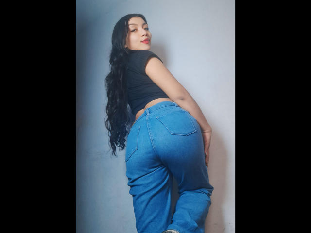 IbbyeMoreau - Live porn &amp; sex cam - 24099093