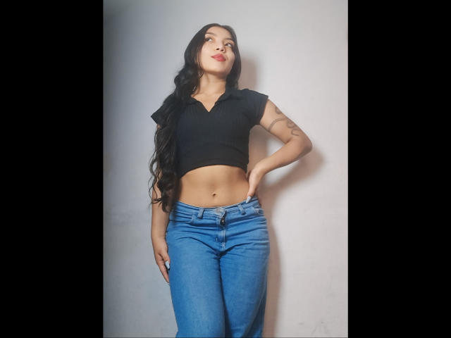 IbbyeMoreau - Live porno og sexkamera - 24099101