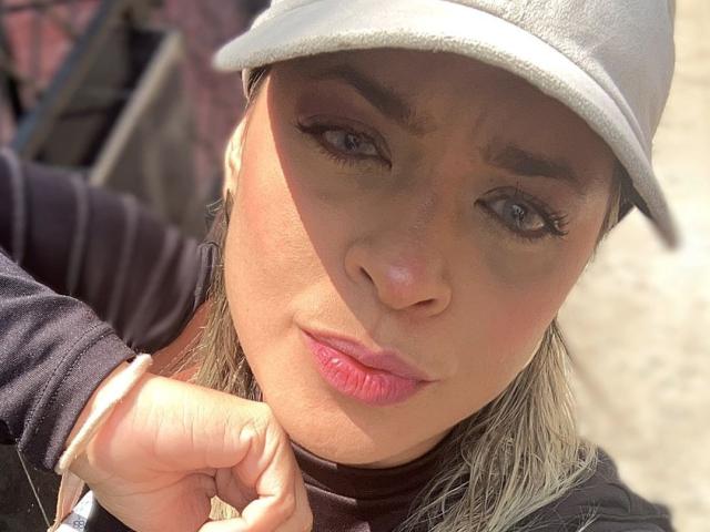 ChantalSex69 - Live porn &amp; sex cam - 24099453