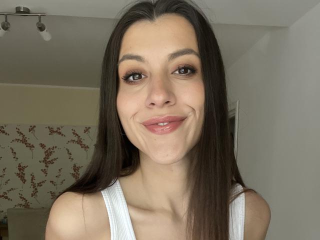 BonnieBaddie - Live porn &amp; sex cam - 24100225