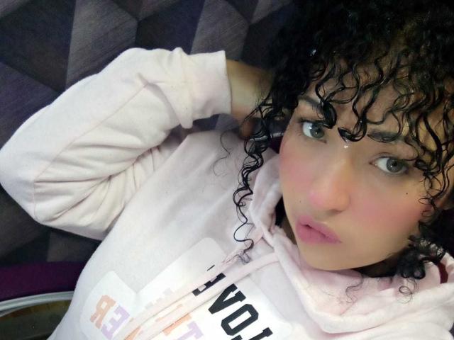 SofiaCowperX - Sexe cam en vivo - 24100437