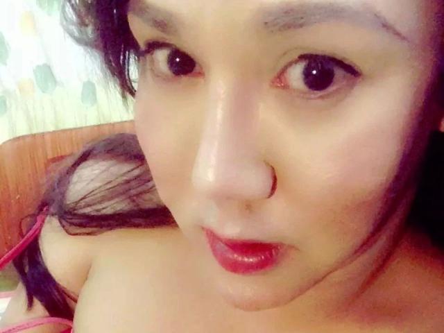 tsLENA4u-hot - Live sex cam - 24106157