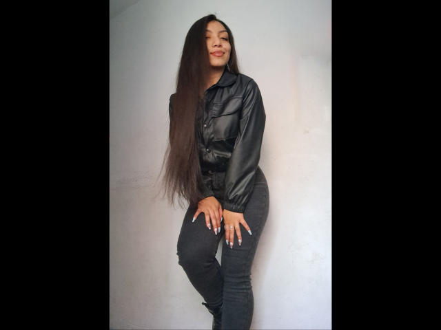 IbbyeMoreau - Live porn &amp; sex cam - 24113677