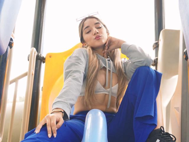 MiiaWills - Sexe cam en vivo - 24114597