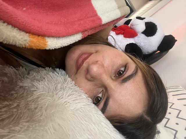 AtheneaRossi - Live porn &amp; sex cam - 24116829