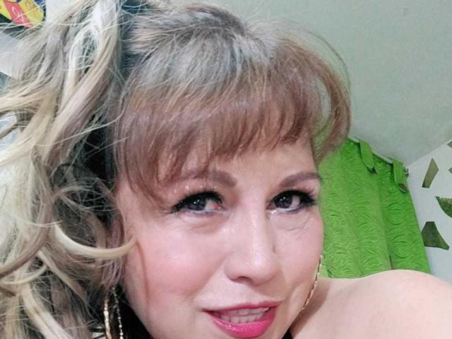 Kazsandra - Live Sex Cam - 24122793