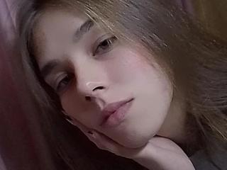 MelissaCrayzy - Live Sex Cam - 24122869
