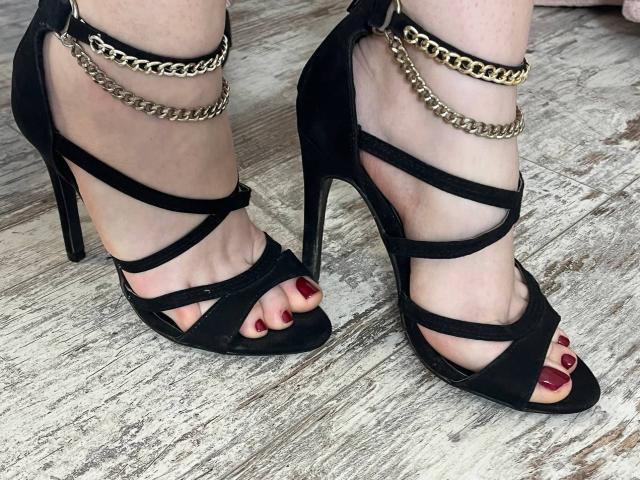 Valissia - פורנו בשידור חי ומצלמת סקס - 24123837