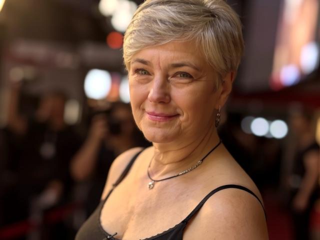 SensualIris - Live porn &amp; sex cam - 24124457