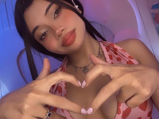 LiliMays - Porno na żywo i seks kamera - 24126553