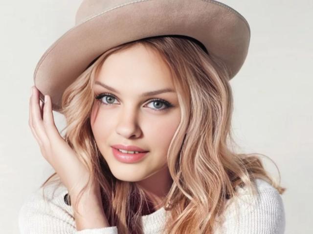 MelissaCats - Élő pornó és szexkamera - 24127161