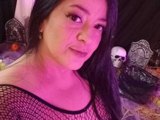 LuciaVonnee - Sexe cam en vivo - 24127325