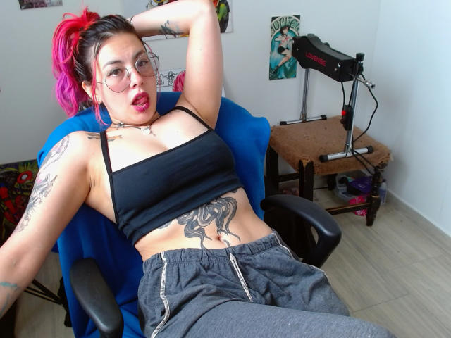 NatashaLau - Live porn &amp; sex cam - 24132765